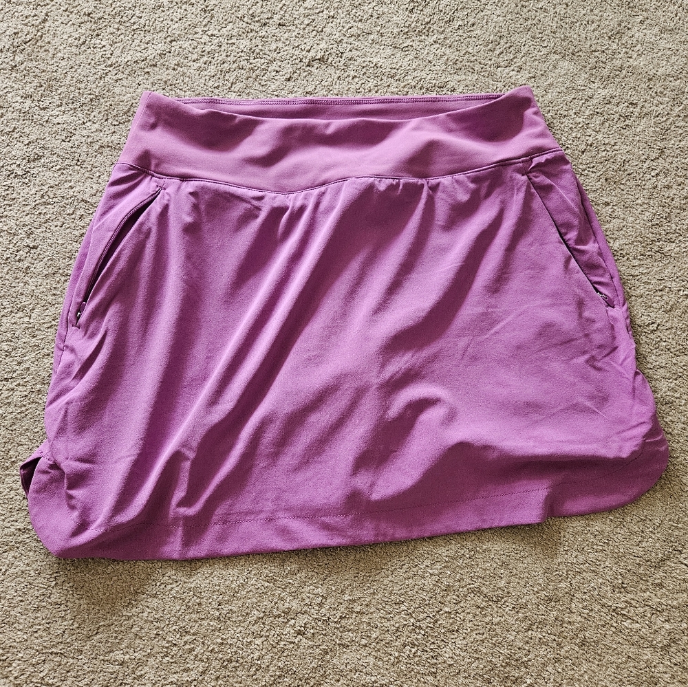 Eddie Bauer Performance Skort, Size Small, Purple